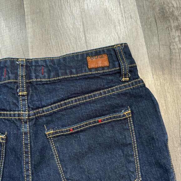 BDG Urban Outfitters Shortie Denim Jean Shorts Cuffed Dark Wash Size 27 - Picture 3 of 5